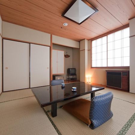 Subaruyado Yoshino Hotel Tokushima Buitenkant foto
