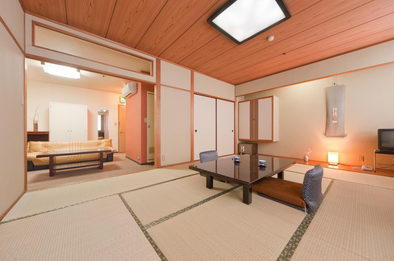 Subaruyado Yoshino Hotel Tokushima Buitenkant foto